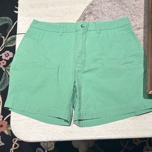 Men's Vineyard Vines Mint Green Flat Front Shorts size 36